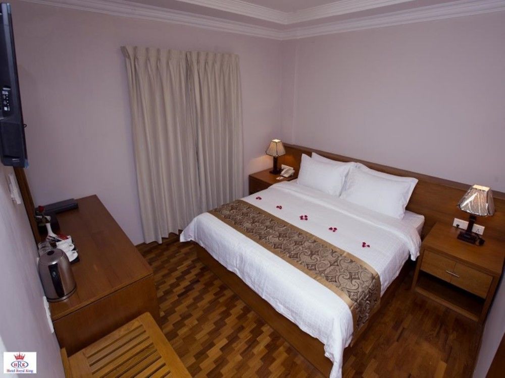 Hotel Royal King Yangon Exterior foto